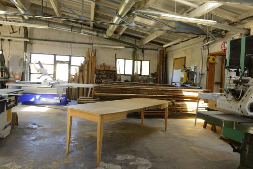 Joseph VALLON – Atelier de l’Ebeniste : Table de repas “graphique”