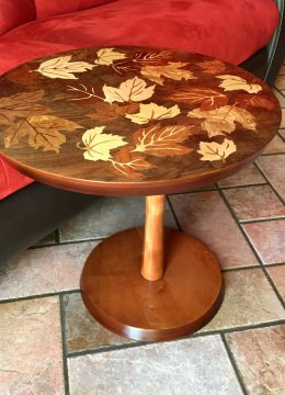 Table d'appoint feuilles d'automne